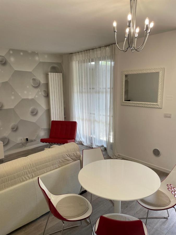 Casa Vacanze Esmeralda Zanica Екстер'єр фото